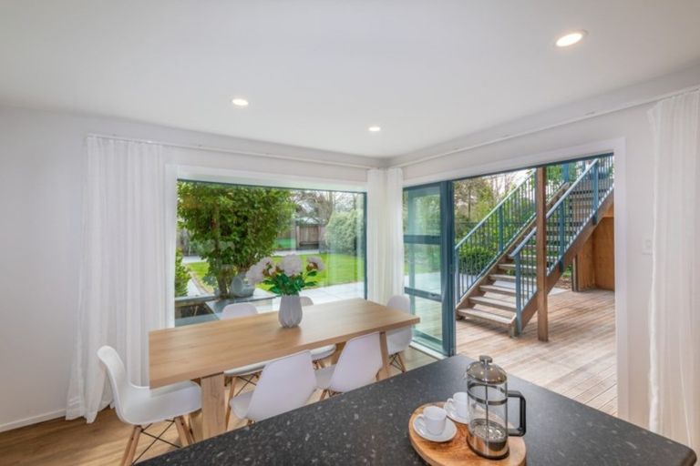 Photo of property in 43 Woodchester Avenue, Richmond, Christchurch, 8013