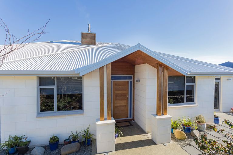 Photo of property in 28 Reservoir Road, Oamaru North, Oamaru, 9400