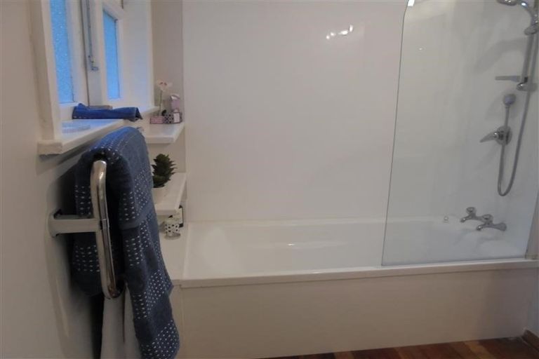 Photo of property in 8 John Street, Stokes Valley, Lower Hutt, 5019