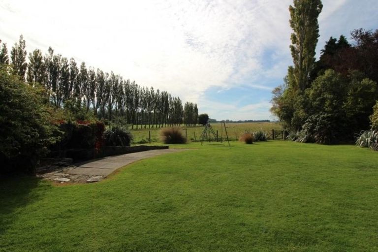 Photo of property in 318 Winton Lorneville Highway, Thomsons Crossing, Winton, 9781