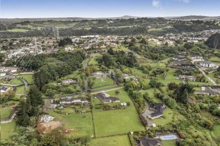 Photo of property in 167 Polo Prince Drive, Alfriston, Auckland, 2105