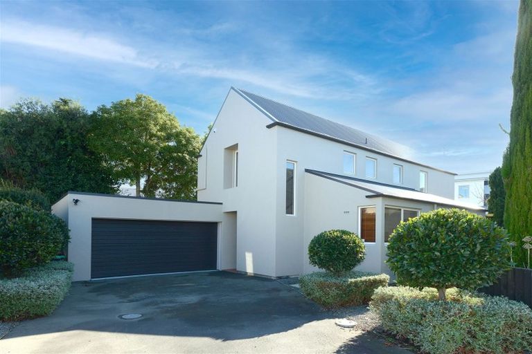 Photo of property in 30 Oakford Close, Riccarton, Christchurch, 8011