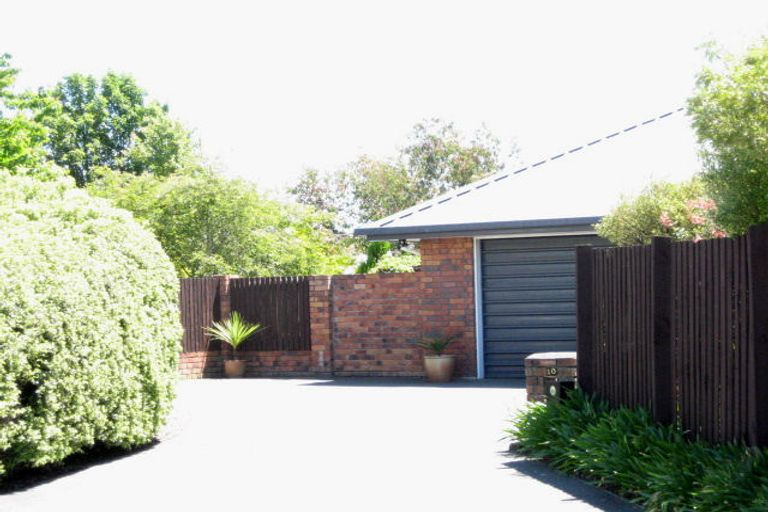 Photo of property in 10 Arden Place, Parklands, Christchurch, 8083
