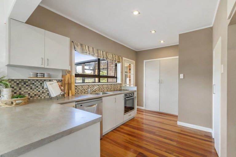 Photo of property in 416 Great South Road, Opaheke, Papakura, 2113