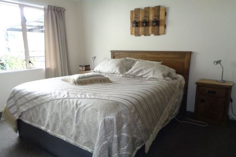 Photo of property in 4 Bluff Street, Coalgate, 7673