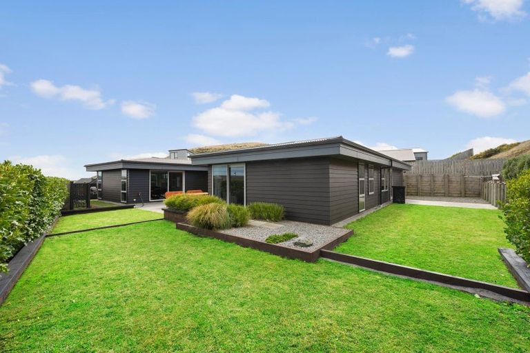 Photo of property in 88 Cedarwood Street, Woodridge, Wellington, 6037