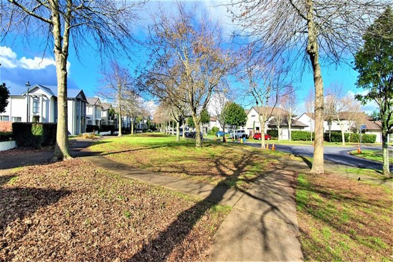 Photo of property in 63 Bruce Pulman Drive, Takanini, 2112