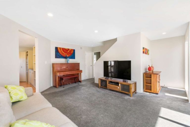 Photo of property in 67a Beach Haven Road, Beach Haven, Auckland, 0626