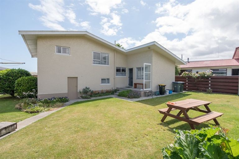 Photo of property in 12 Fergusson Street, Stoke, Nelson, 7011