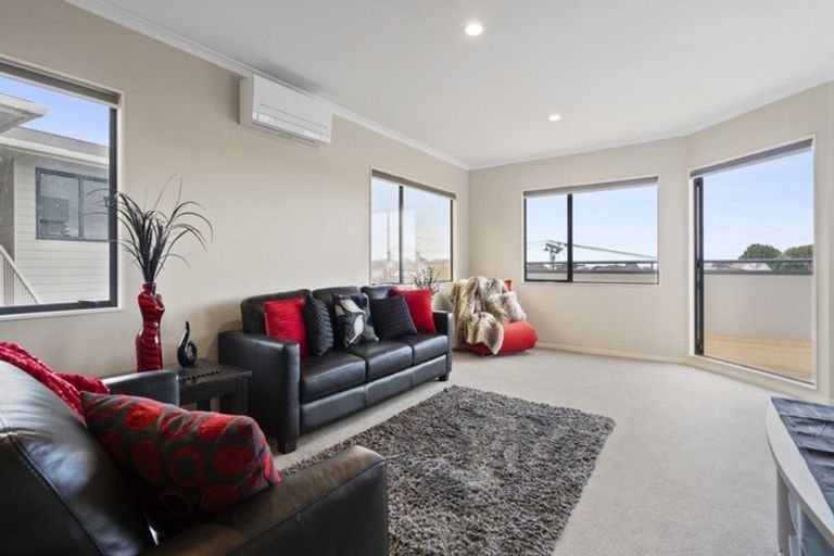 Photo of property in 19 Annandale Street, Lynmouth, New Plymouth, 4310