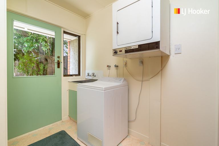 Photo of property in 17 Coolock Crescent, Waverley, Dunedin, 9013