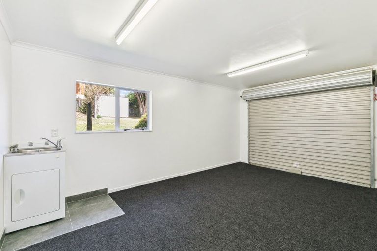 Photo of property in 26a Duncan Street, Tawa, Wellington, 5028