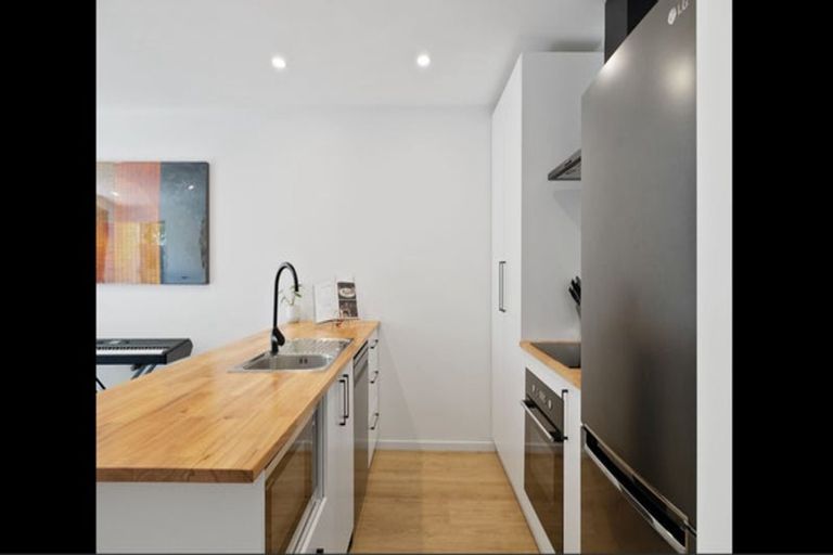 Photo of property in 25c Champion Street, Edgeware, Christchurch, 8013