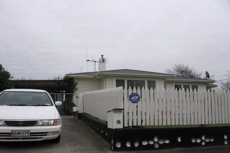 Photo of property in 61 Tararua Terrace, Cloverlea, Palmerston North, 4412
