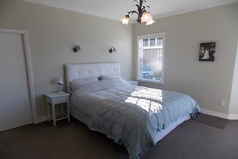 Photo of property in 104 Homebush Road, Khandallah, Wellington, 6035