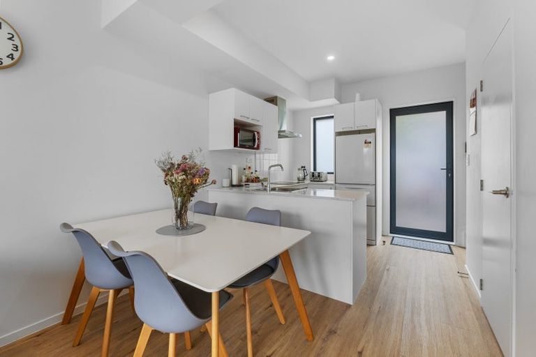 Photo of property in 4/122 Pooks Road, Ranui, Auckland, 0612