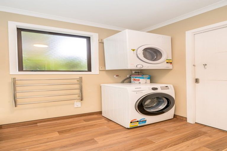 Photo of property in 19 Ettrick Street, Glenross, Dunedin, 9011