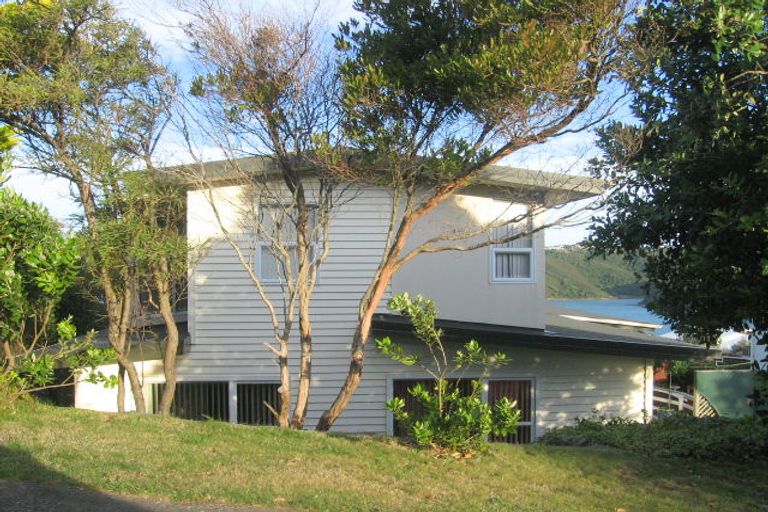 Photo of property in 5 Forth Place, Papakowhai, Porirua, 5024