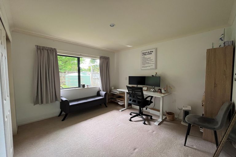 Photo of property in 11 Oakridge Drive, Kerikeri, 0230