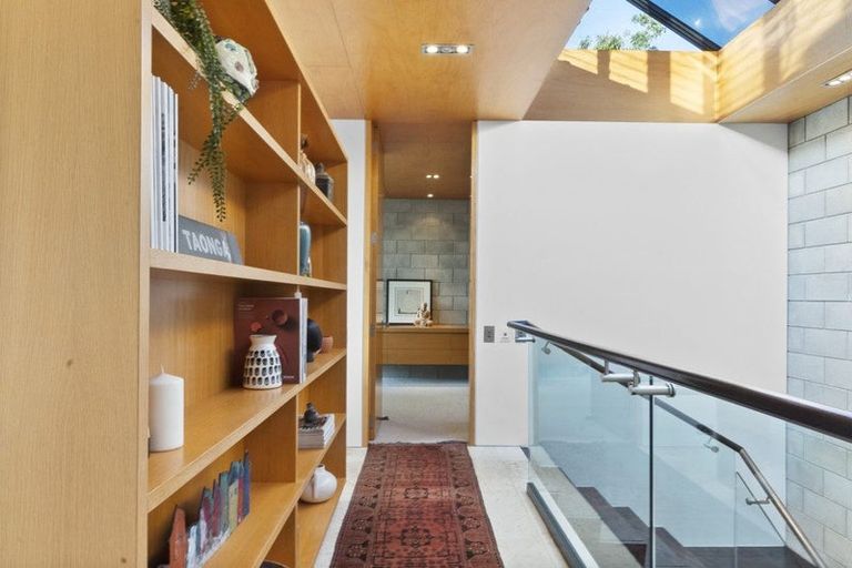 Photo of property in 30b Thackeray Street, Hamilton Lake, Hamilton, 3204