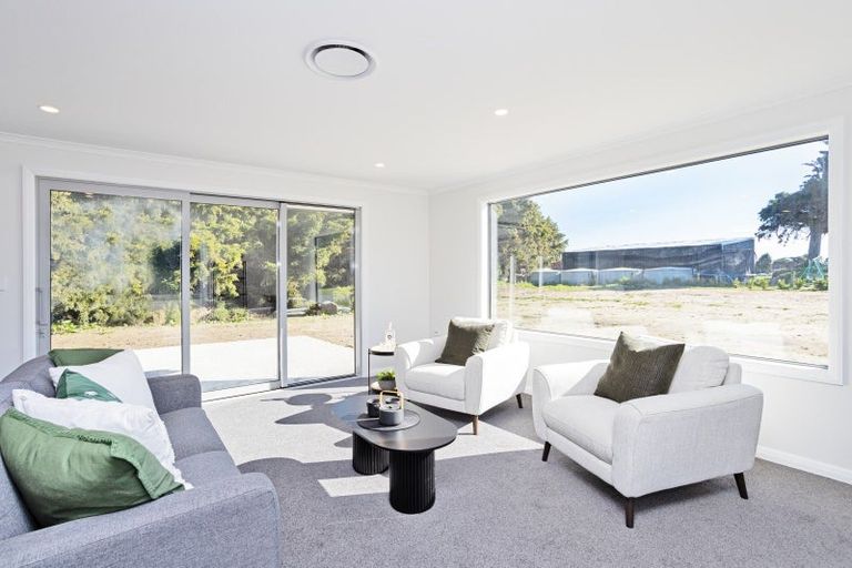 Photo of property in 92 Blairlogie Close, Otatara, Invercargill, 9879