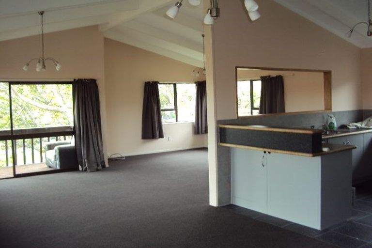 Photo of property in 2 Moreland Avenue, Pukete, Hamilton, 3200