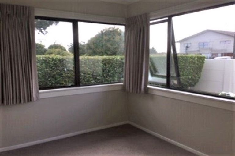 Photo of property in 381 Devonport Road, Tauranga South, Tauranga, 3112