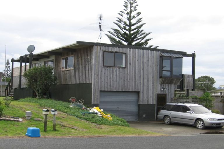 Photo of property in 23 Darroch Slope, Omaha, 0986