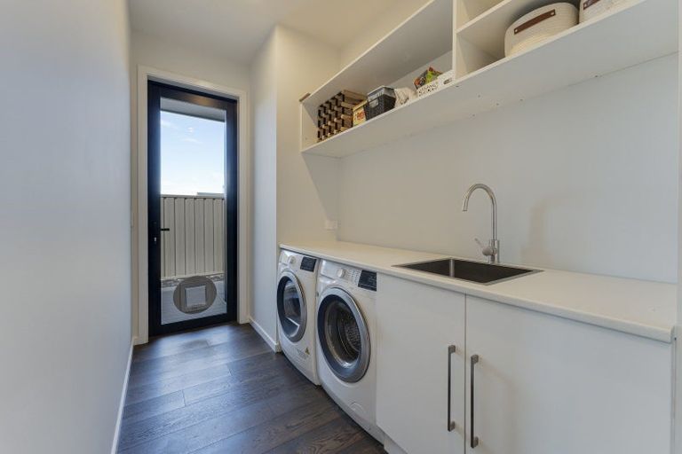 Photo of property in 6 Woodpecker Street, Lake Hawea, Wanaka, 9382