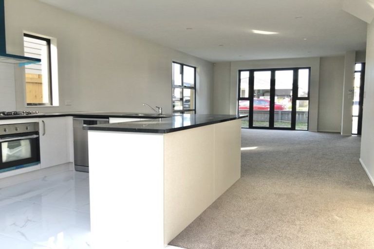 Photo of property in 14b Hollowout Street, Takanini, 2112