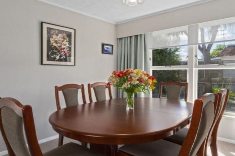 Photo of property in 8 Paehoro Grove, Turangi, 3334