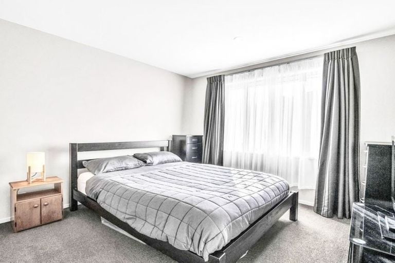 Photo of property in 28 Northwater Drive, Northwood, Christchurch, 8051