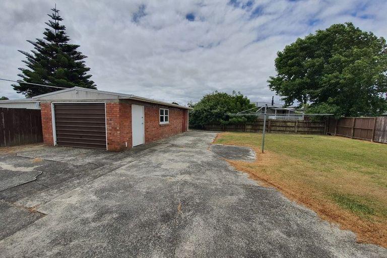 Photo of property in 14 Valentine Street, Papakura, 2110