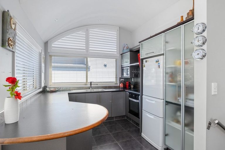 Photo of property in 25 Rita Street, Mount Maunganui, 3116