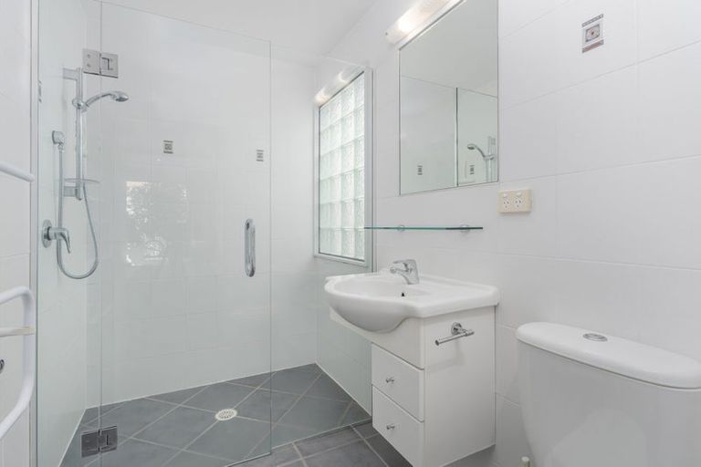 Photo of property in 5c Victoria Street, Whitianga, 3510