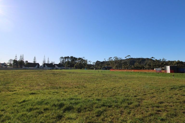 Photo of property in 105 Kopani Road, Matarangi, 3592