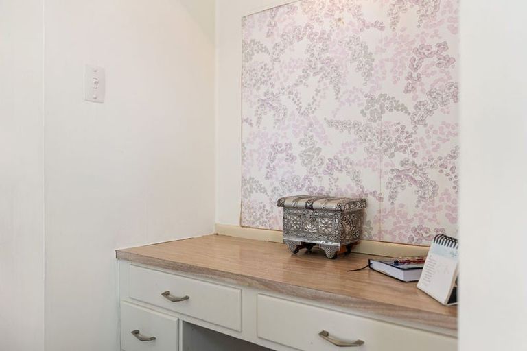 Photo of property in 203 Parkhurst Road, Parakai, 0830