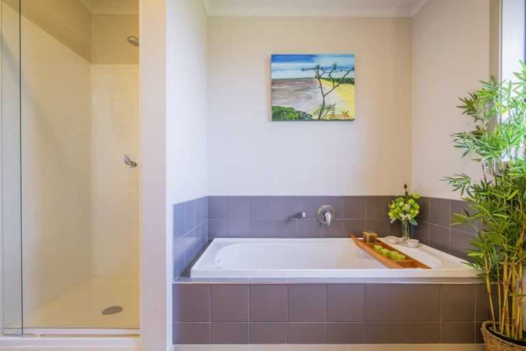 Photo of property in 13 Cobham Lane, Whitianga, 3510