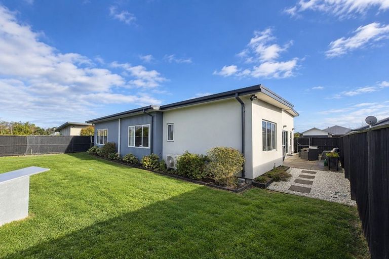 Photo of property in 8 Millesimes Way, Yaldhurst, Christchurch, 8042