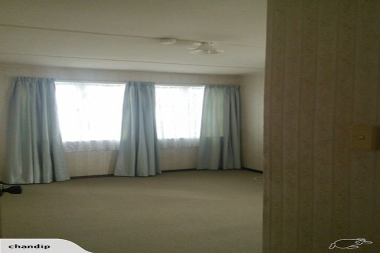 Photo of property in 16 Hodgins Grove, Naenae, Lower Hutt, 5011