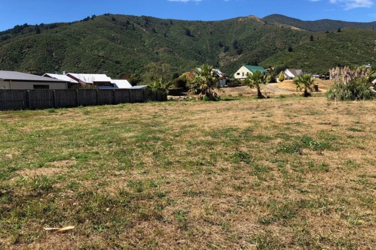 Photo of property in 11b Beach Road, Waikawa, Picton, 7220