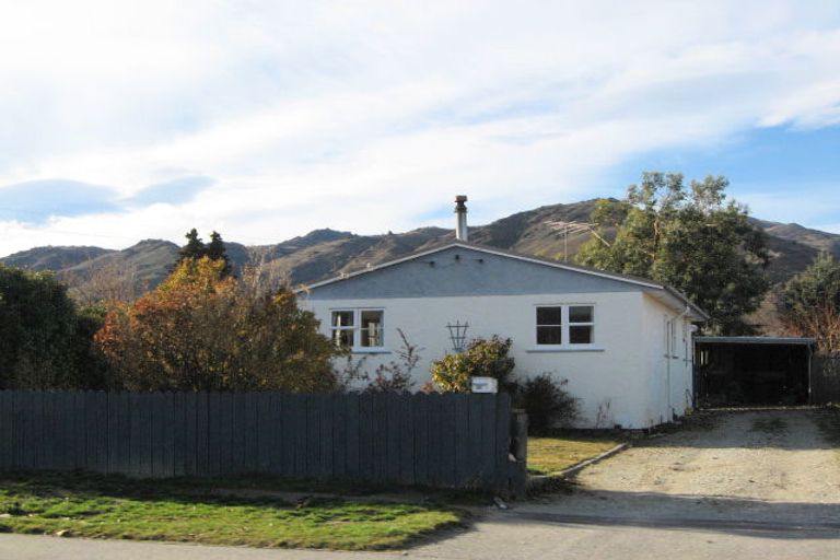 Photo of property in 52 Achil Street, Cromwell, 9310