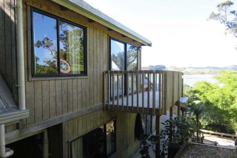 Photo of property in 24 Ohawini Road, Oakura, Hikurangi, 0184