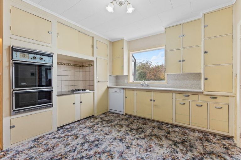 Photo of property in 26 George Street, Levin, 5510