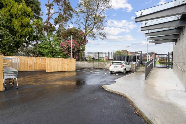 Photo of property in 212/40 East Street, Papakura, 2110