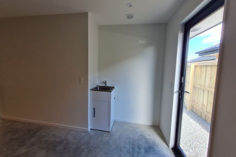 Photo of property in 64 Crossley Avenue, Woodend, 7610