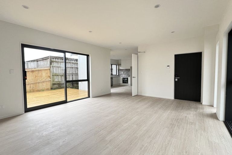 Photo of property in 105b Bond Crescent, Forrest Hill, Auckland, 0620