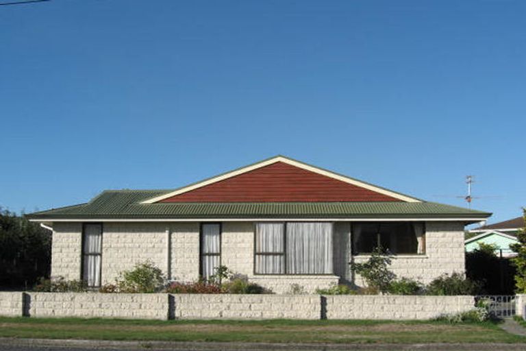 Photo of property in 8 D'arcy Street, Leeston, 7632