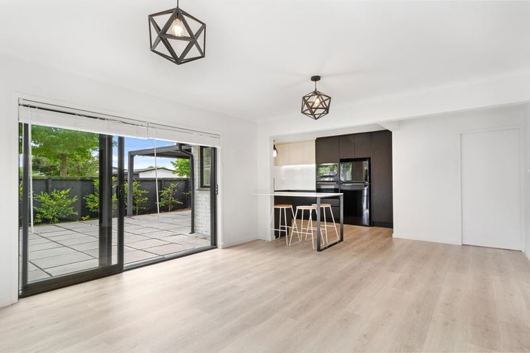 Photo of property in 2/23 Hamilton Avenue, Ilam, Christchurch, 8041