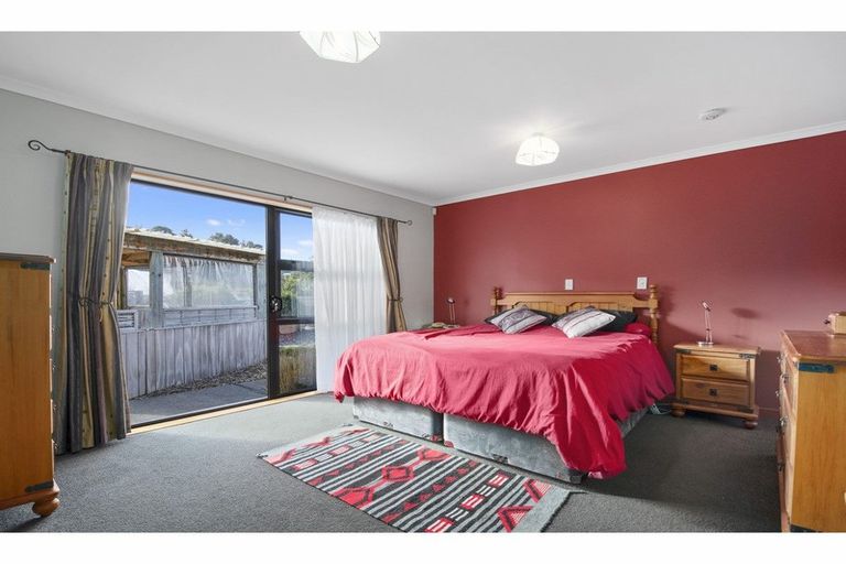 Photo of property in 173 Anzac Road, Waitakere, Auckland, 0816
